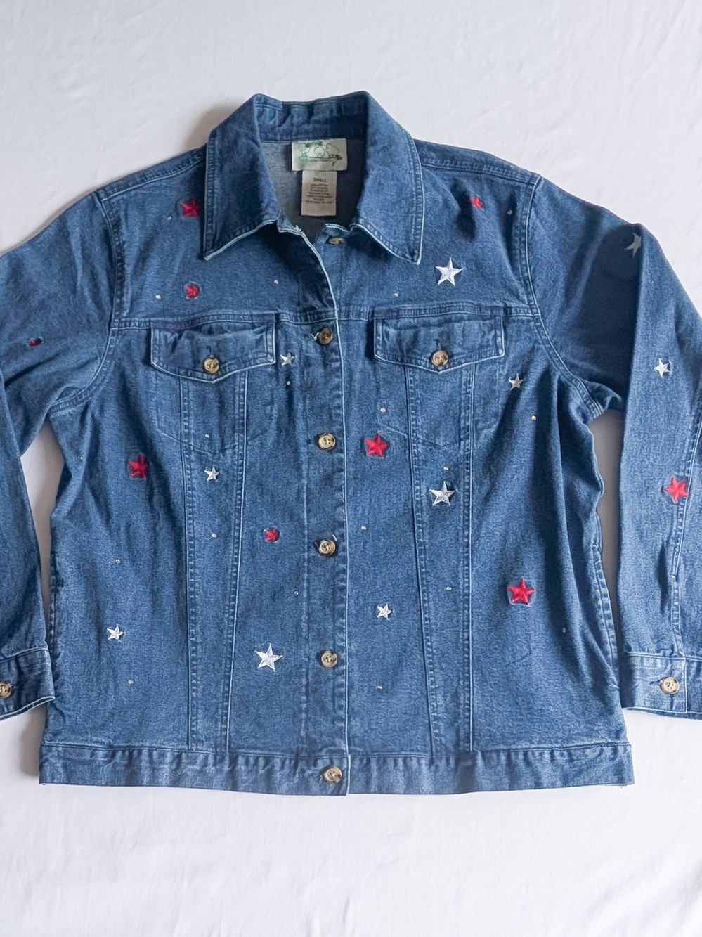 Quacker Factory Women’s Small Denim Jacket Patriotic Red White Stars Rhinestone